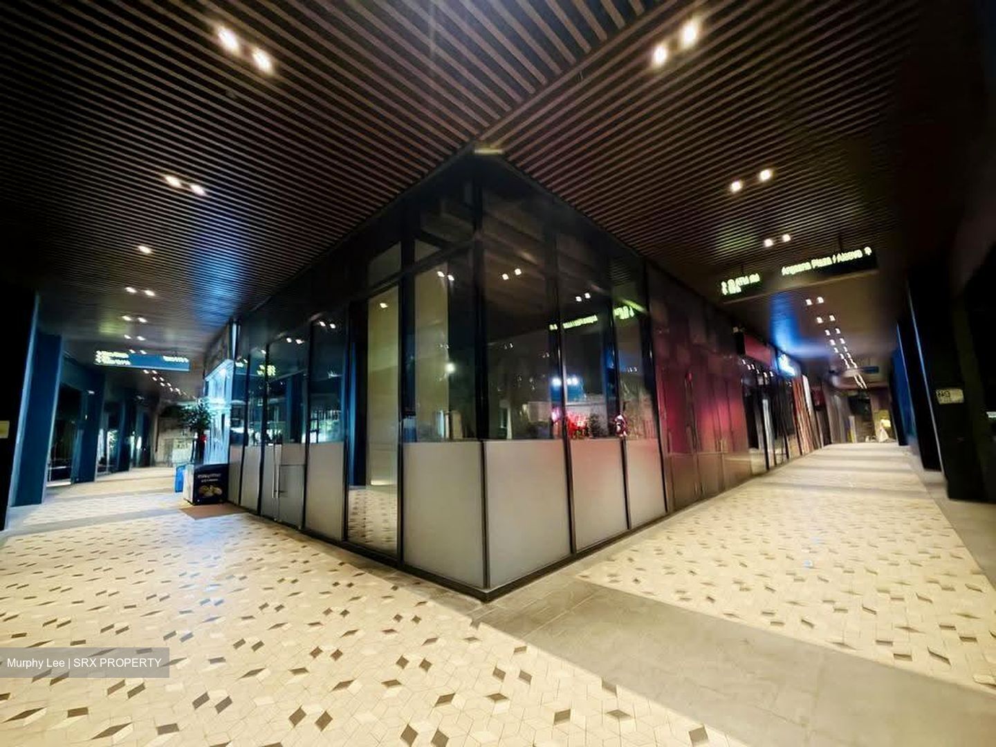 The Venue Shoppes (D13), Retail #636741481